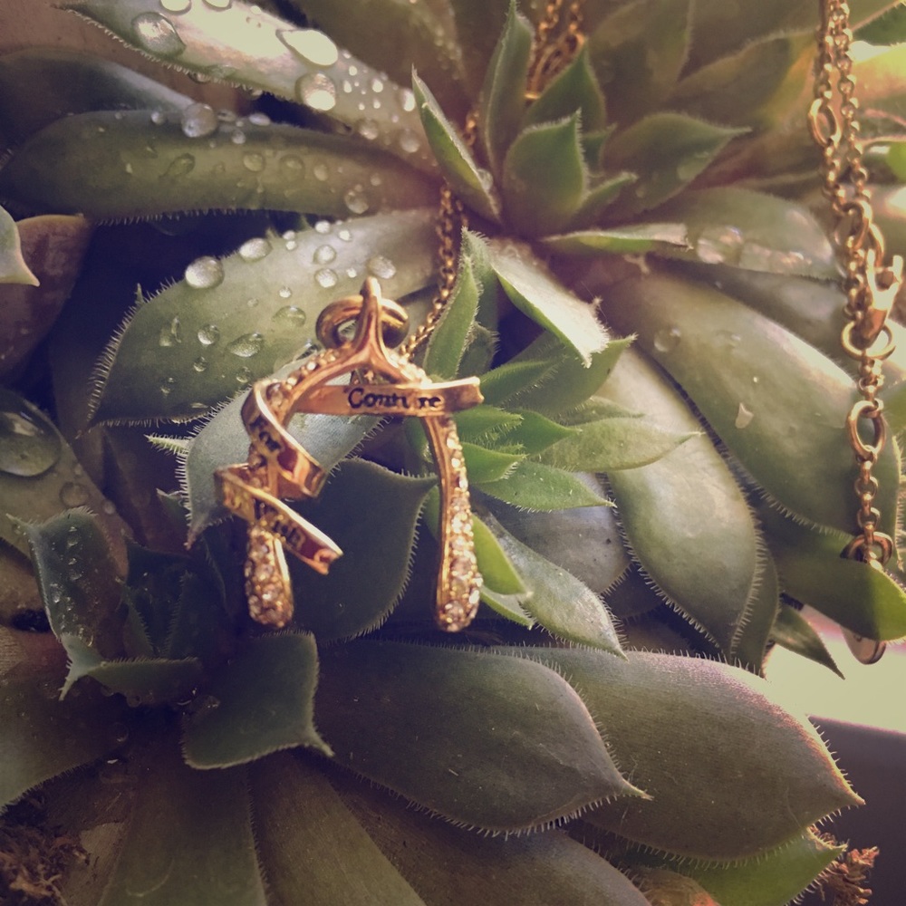 J U I C Y   C O U T U R E  |  necklace